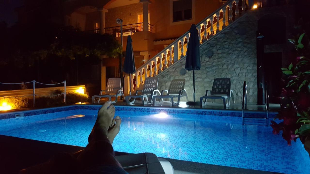 Apartments Villa Ra Жаборич Экстерьер фото